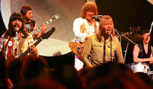 Sweet onstage, 1978 (Andy Scott, Nico Ramsden, Steve Priest, Brian Connolly, Mick Tucker) (uncredited photo)